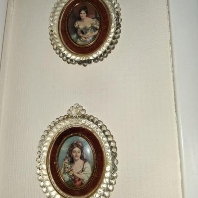Sale Photo Thumbnail #54: Beautiful Antique Crystal Frames Cameo Collection Girls. Great Condition