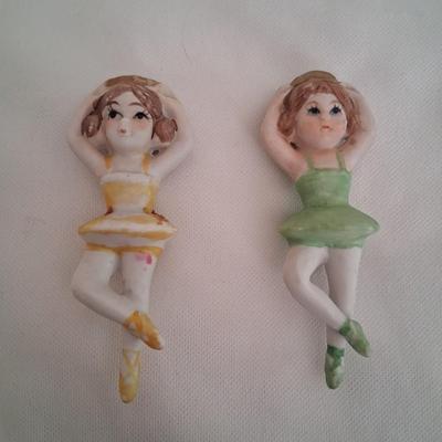 Sale Photo Thumbnail #58: 2 Beautiful Ballerinas Green & Yellow Great Condition with some paint loss