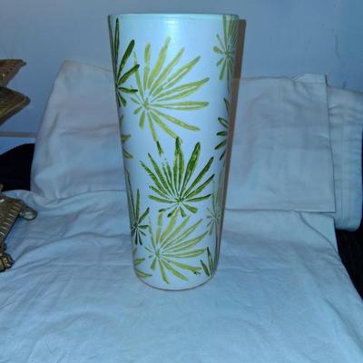 Sale Photo Thumbnail #159: 9 1/2"