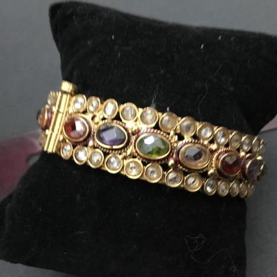 Sale Photo Thumbnail #36: Pretty