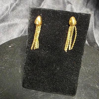 Vintage Gold-Tone Tassel Chain Earrings with Sculpted Cap Accents