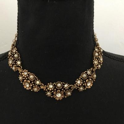 Sale Photo Thumbnail #104: Pretty