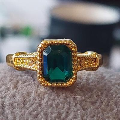 Fashion ring size 8