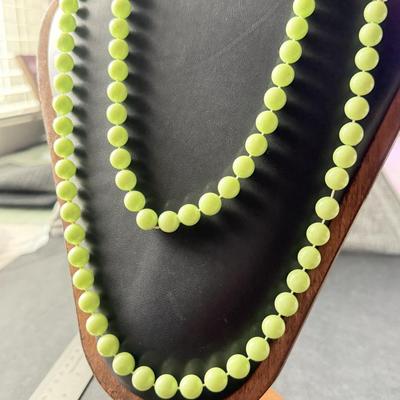 Lime green beaded fashion necklace