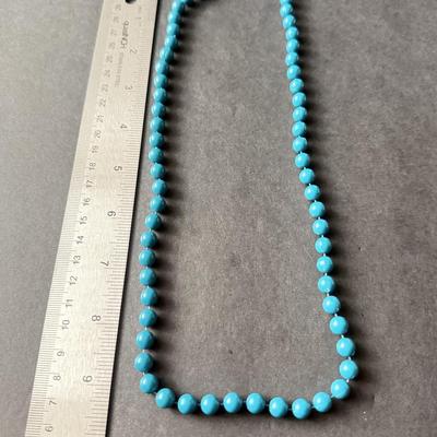 Blue beaded fashion necklace