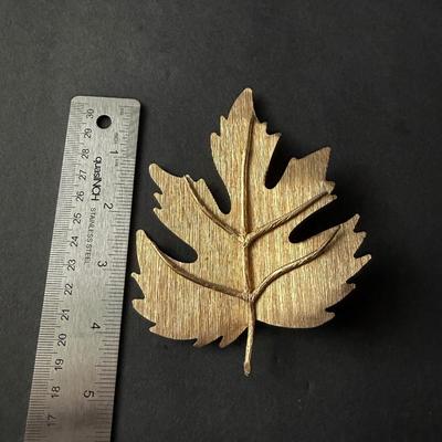 Gold tone leaf statement brooch