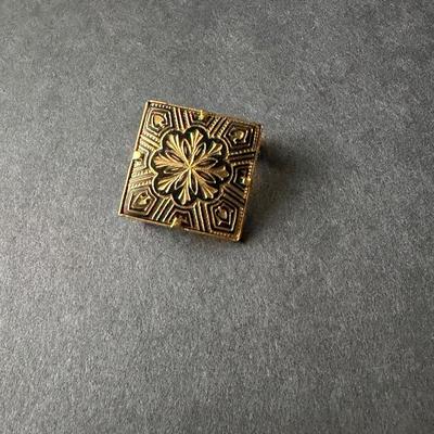 Damascene vintage pin