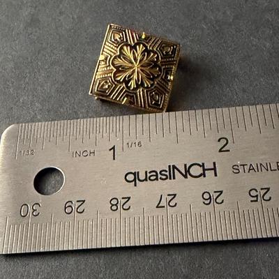 Damascene vintage pin