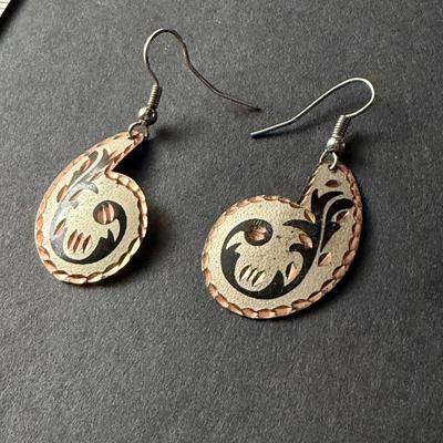 Copper dangle fashion earrings