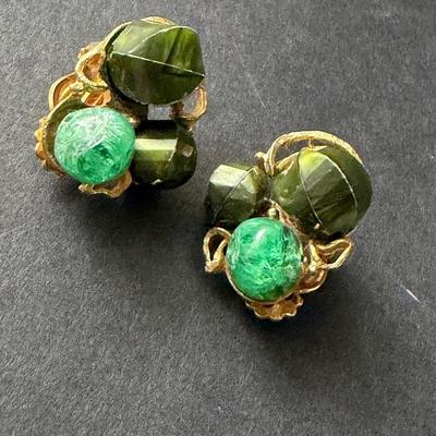 Green beautiful beaded vintage clip on earrings