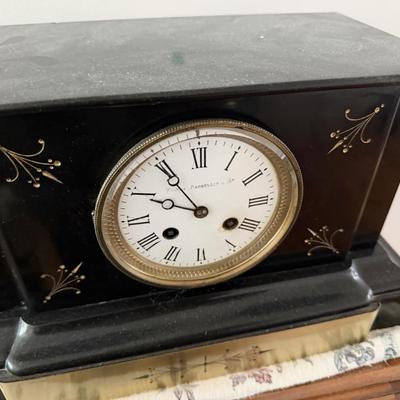 Antique Mantle Clock