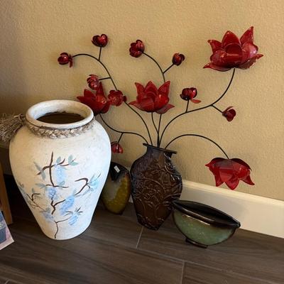 Sale Photo Thumbnail #77: Lamp, Side table, Vase and Decor