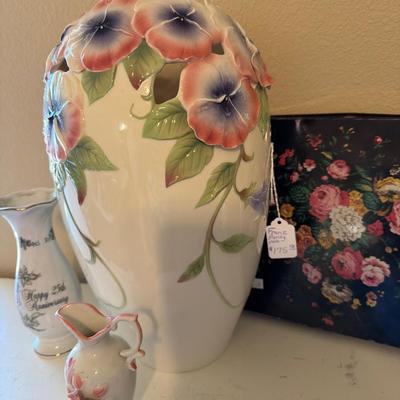 Sale Photo Thumbnail #98: Franz Pansy Vase, And decor