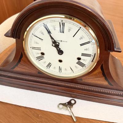 Howard Miller Mantle Clock