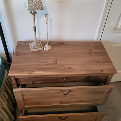 LOT 28M: Dresser w Secret Drawer & Shabby Chic Lamp & Photo Holder