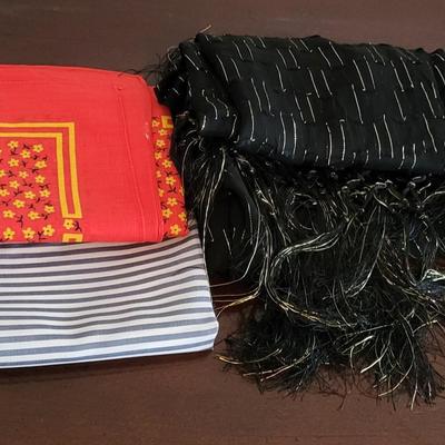 LOT 31M Ties & Scarfs