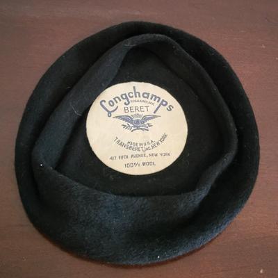 LOT 33M Scarfs, Hats, & Gloves