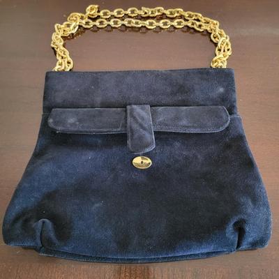 LOT 37M: Purses: Leaders in Leather & Triangle New York