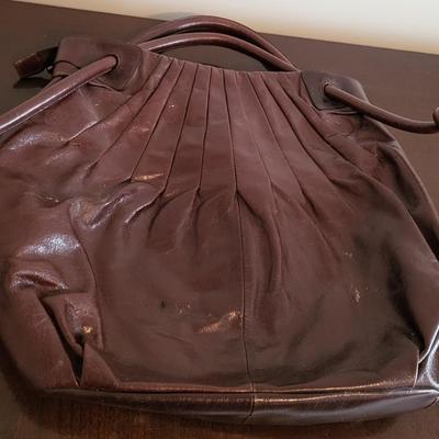 LOT 38M: Purses: Hobo International & More