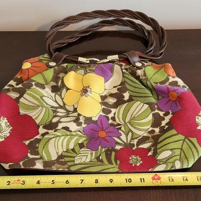 LOT 40M: Purses: Relic, Woven Tote & More