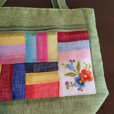 LOT 40M: Purses: Relic, Woven Tote & More