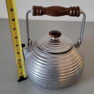 LOT 109M Pewter Teapot, Pewter Sugar & Creamer Set