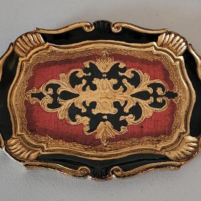 LOT 113L Decorative Trays