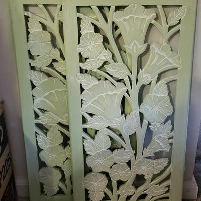 LOT 115L Wooden & Decorative Shutters