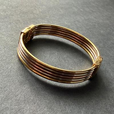 Fashion hinge bracelet