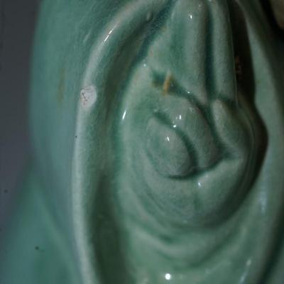 Sale Photo Thumbnail #196: "Thou shalt not steal "
Friar Tuck cookie jar. 
the base has an area of wear. one small chip by the left hand in the photo. 
Otherwise good condition. 
Height: 11"