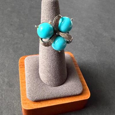 Light blue beaded fashion ring