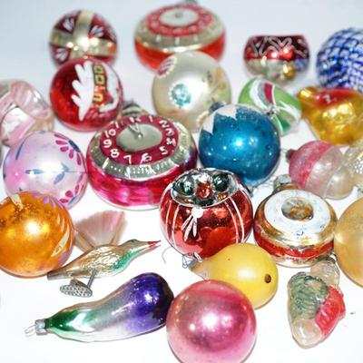 Sale Photo Thumbnail #204: 30 vintage Christmas ornaments. 
Most have paint missing and or a few have the metal top missing. 
Overall in the condition based on age and use they are good. A few may need a little repair as the spun glass wings and tails may need to be reapplied.