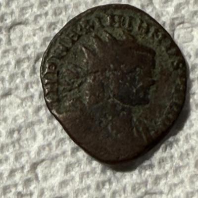 TACITUS 275-276 ANCIENT ROMAN BRONZE COIN AS PICTURED. (COIN #15X).