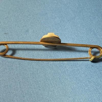 Vintage/Antique "Horseshoe" 3" Mother of Pearl Horse Blanket Safety Pin in Good Preowned Condition.