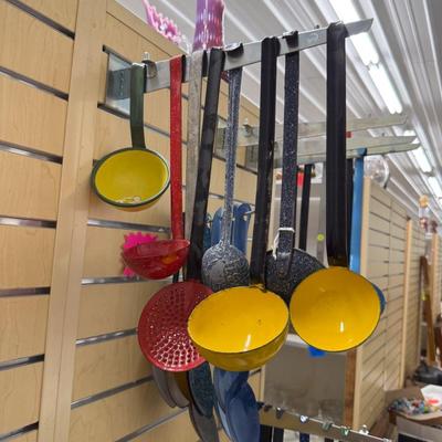 Sale Photo Thumbnail #234: Two hooks full, see photos