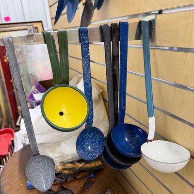 Sale Photo Thumbnail #237: Two hooks full, see photos