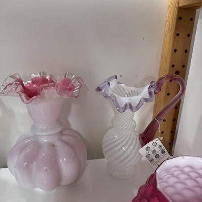 Sale Photo Thumbnail #256: Fenton vase, etc. See photos