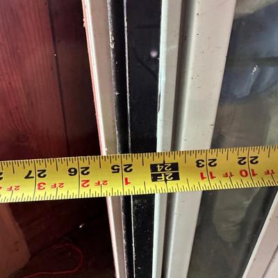 Vintage Coca-Cola Vending Machine – Cavalier CSS-12-96 “Here’s the Real Thing” (1960s–70s)