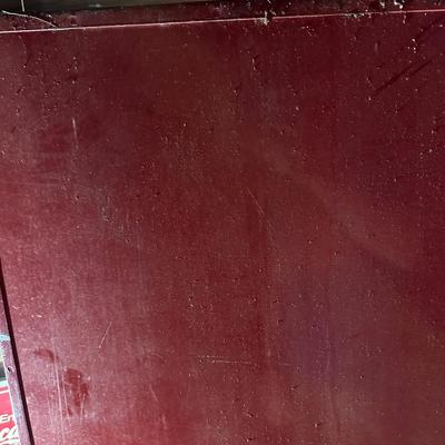 Vintage Coca-Cola Vending Machine – Cavalier CSS-12-96 “Here’s the Real Thing” (1960s–70s)