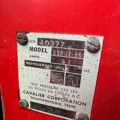 Vintage Coca-Cola Vending Machine – Cavalier CSS-12-96 “Here’s the Real Thing” (1960s–70s)