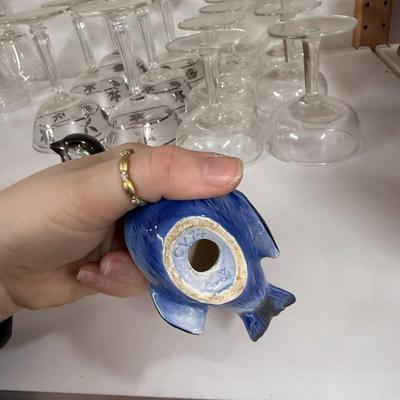 Sale Photo Thumbnail #291: Goebel birds, two different types of glasses