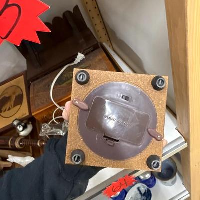 Sale Photo Thumbnail #320: Wooden tray, two light up bird figures, box, shelf