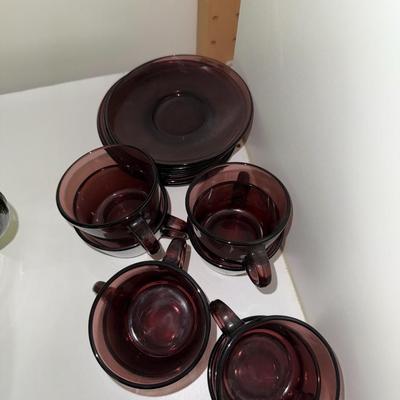 Sale Photo Thumbnail #367: Goebel birds, etc.