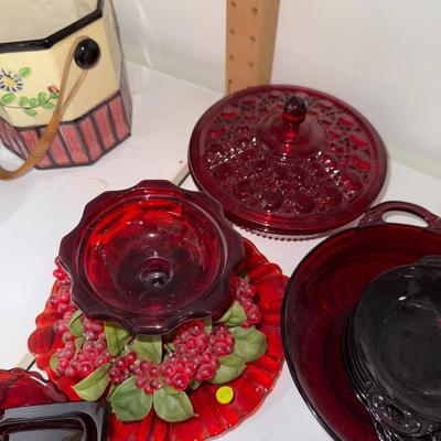 Sale Photo Thumbnail #391: Centerpiece, bowls, etc.