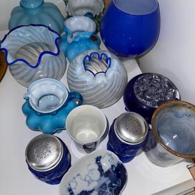 Sale Photo Thumbnail #419: See photos