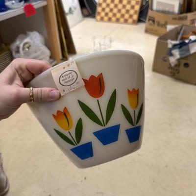 Sale Photo Thumbnail #445: Great condition, vibrant colors