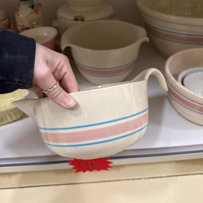 Sale Photo Thumbnail #462: 5 McCoy pink and blue bowls, plus the two bowls inside