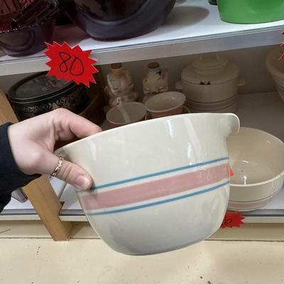 Sale Photo Thumbnail #464: 5 McCoy pink and blue bowls, plus the two bowls inside