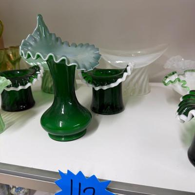 Sale Photo Thumbnail #517: Fenton glass, see photos