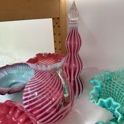 Sale Photo Thumbnail #534: Fenton glass, see photos